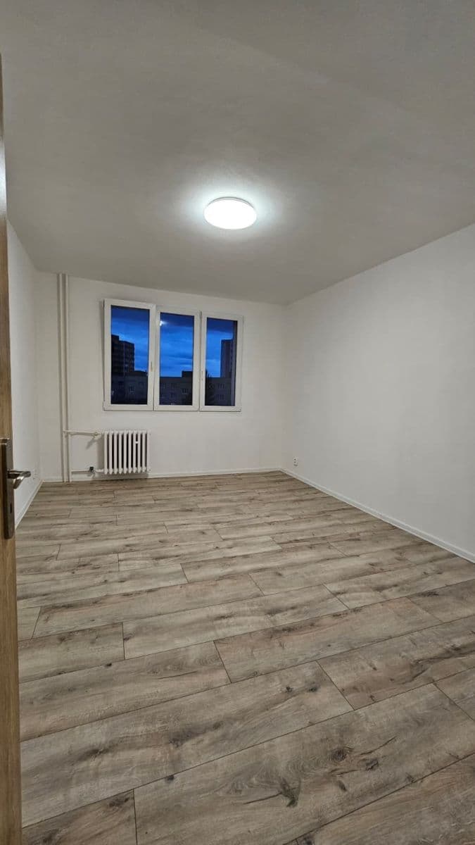 Predaj bytu 2-izbový 56 m², Skupova, Plzeň, Plzeňský kraj Predaj bytu 2-izbový 56 m², Skupova, Plzeň, Plzeňský kraj