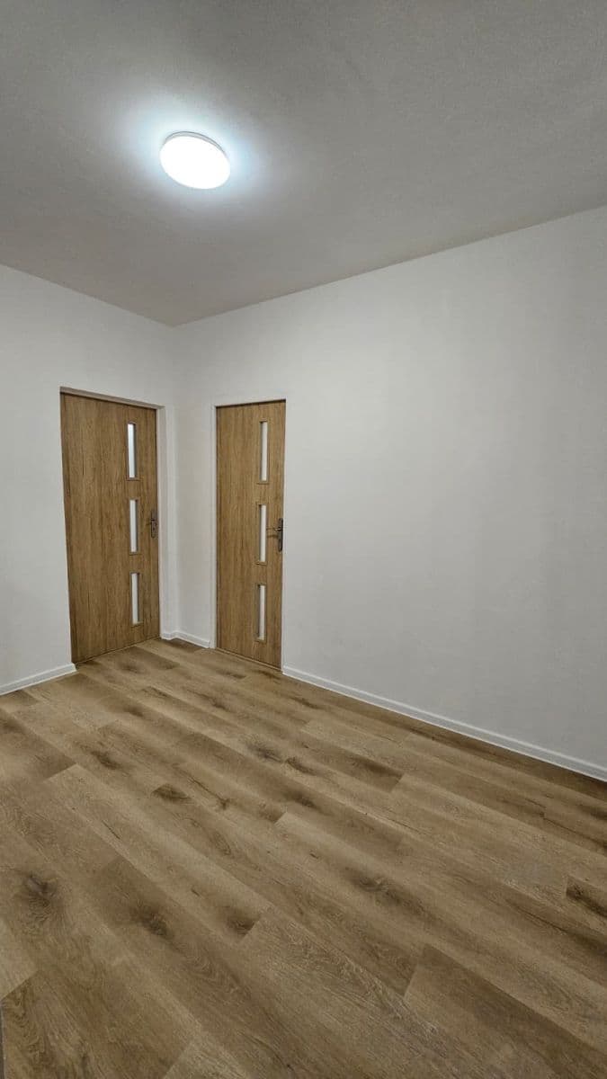 Predaj bytu 2-izbový 56 m², Skupova, Plzeň, Plzeňský kraj Predaj bytu 2-izbový 56 m², Skupova, Plzeň, Plzeňský kraj