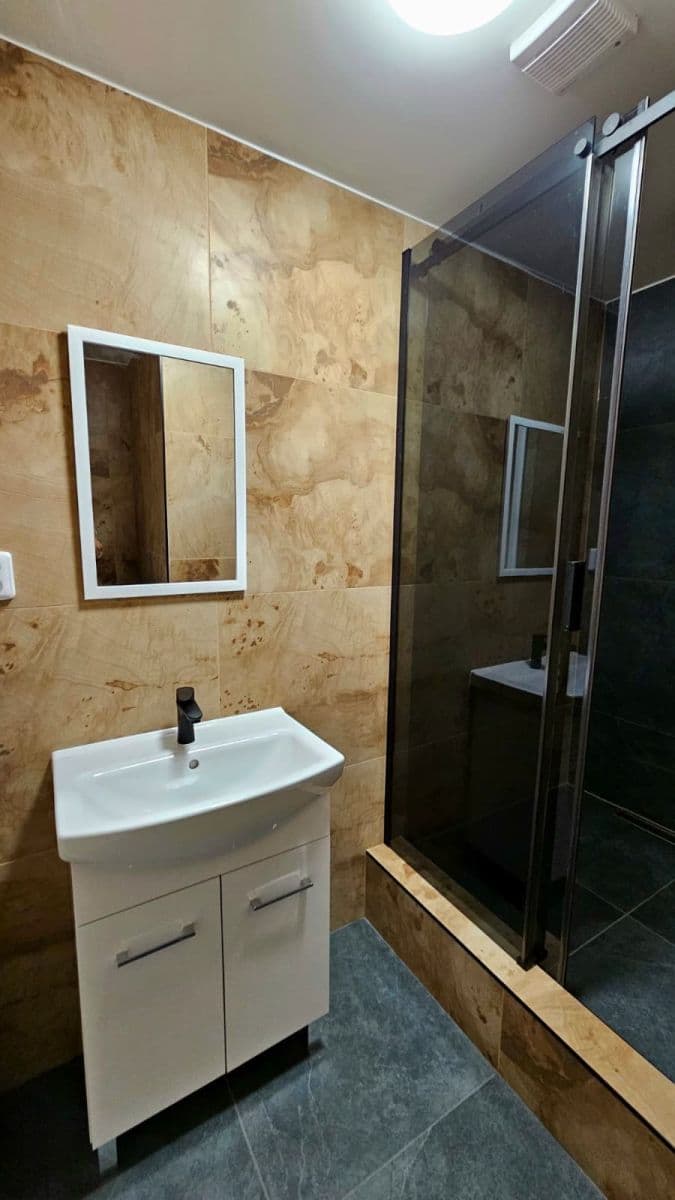 Predaj bytu 2-izbový 56 m², Skupova, Plzeň, Plzeňský kraj Predaj bytu 2-izbový 56 m², Skupova, Plzeň, Plzeňský kraj
