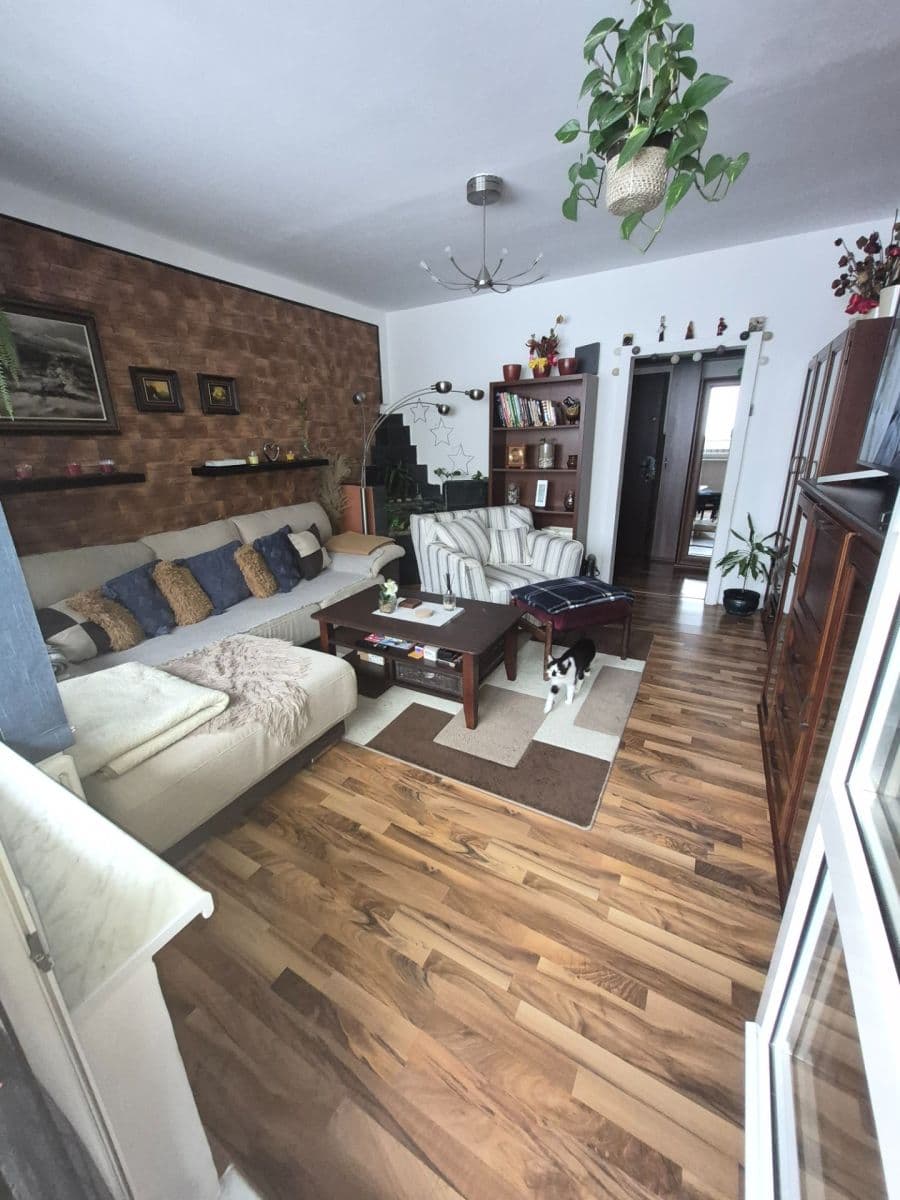 Predaj bytu 3-izbový 67 m², Ke Studánce, Orlová, Moravskoslezský kraj Predaj bytu 3-izbový 67 m², Ke Studánce, Orlová, Moravskoslezský kraj