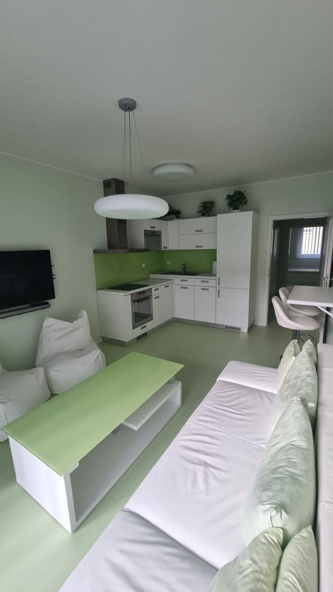 Predaj bytu 3-izbový 62 m², Brněnská Pole, Šlapanice, Jihomoravský kraj Predaj bytu 3-izbový 62 m², Brněnská Pole, Šlapanice, Jihomoravský kraj