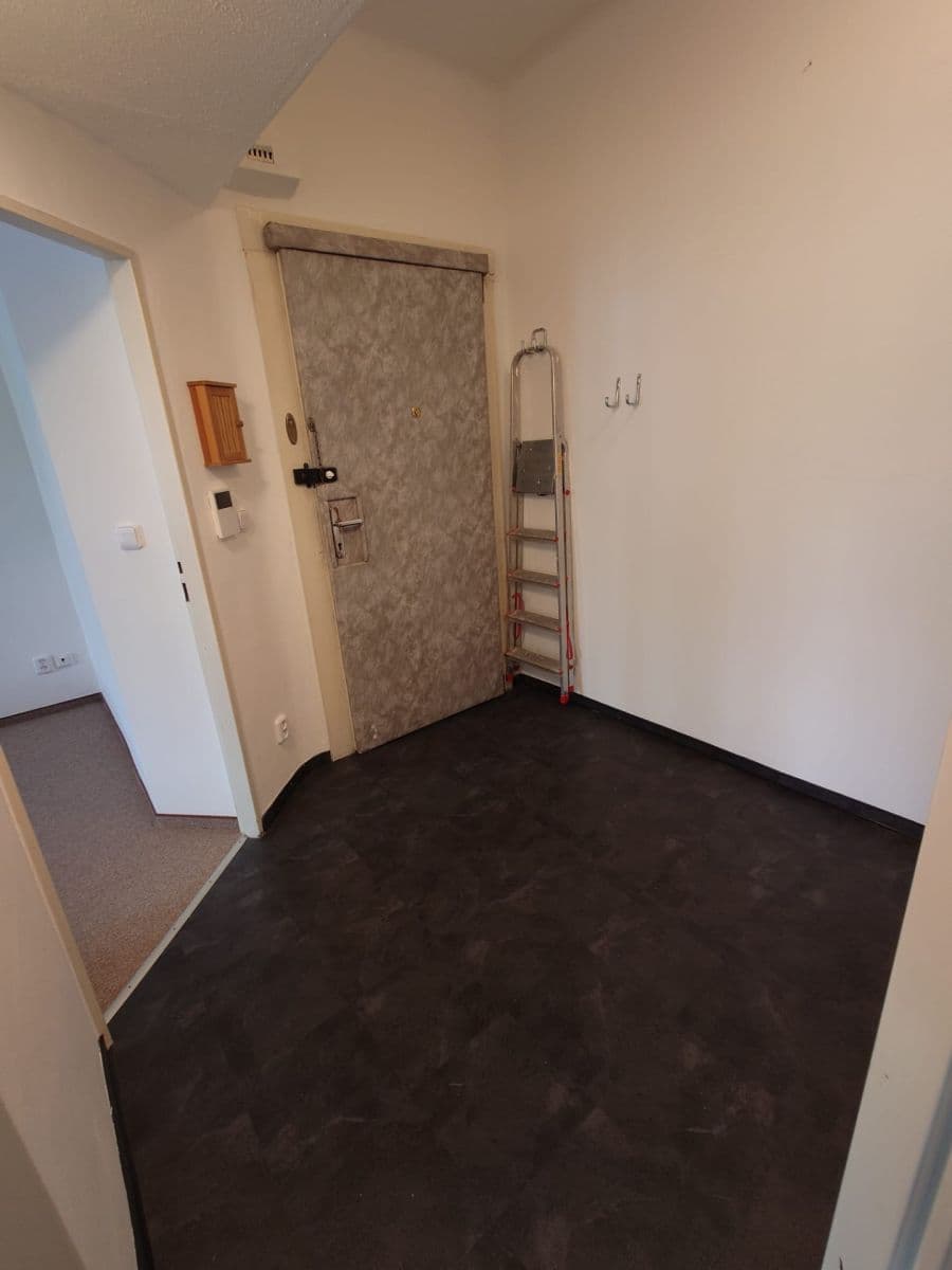 Prenájom bytu 1-izbový 44 m², Radhošťská, Praha, Praha Prenájom bytu 1-izbový 44 m², Radhošťská, Praha, Praha