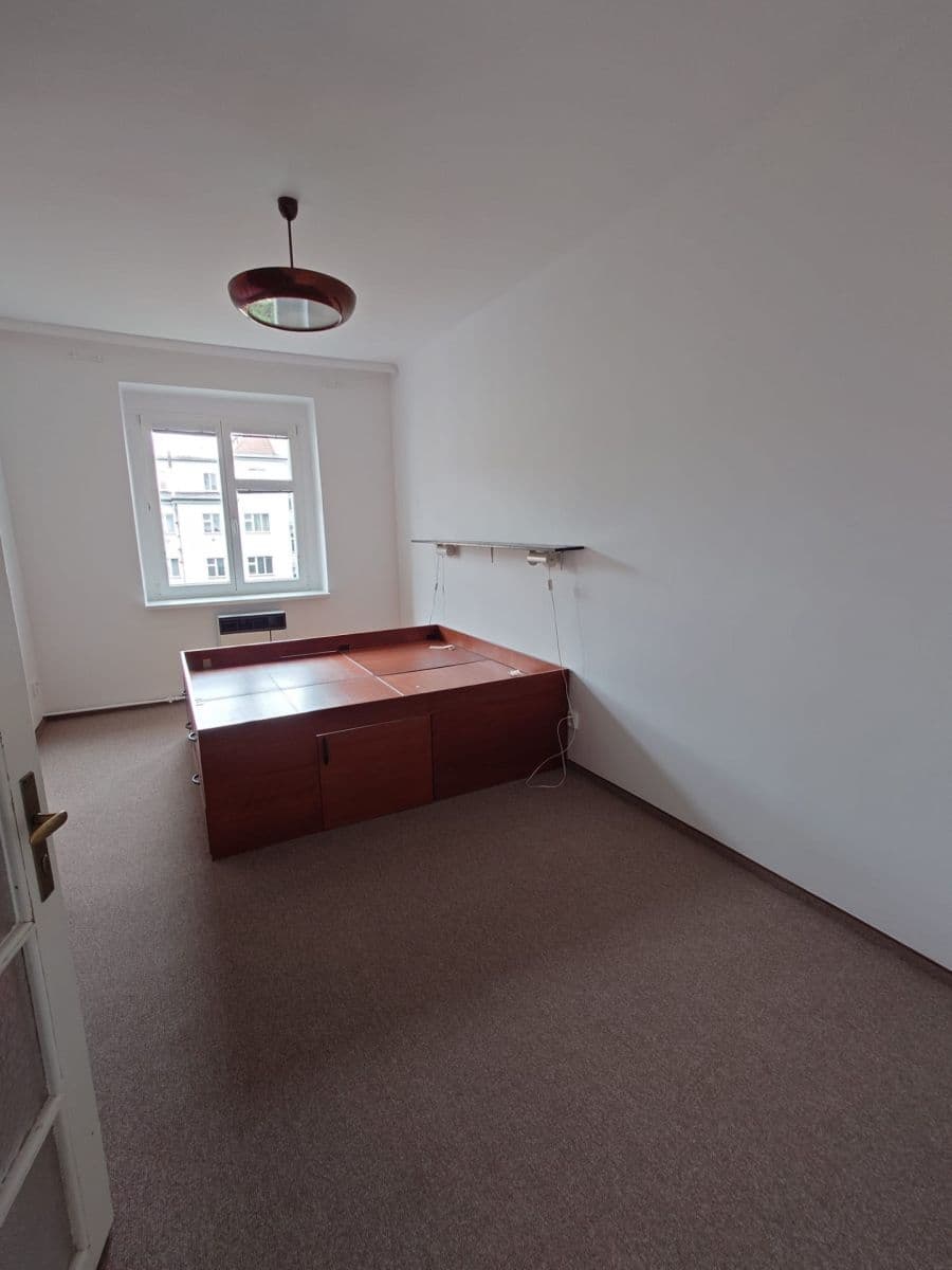 Prenájom bytu 1-izbový 44 m², Radhošťská, Praha, Praha Prenájom bytu 1-izbový 44 m², Radhošťská, Praha, Praha