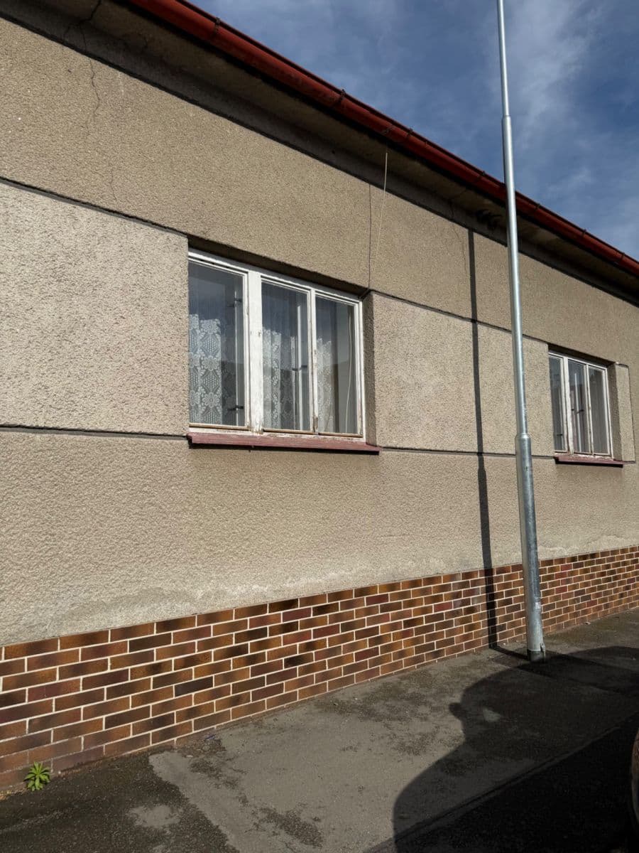 Predaj domu 230 m², pozemek 2.100 m², Boleslavská, Bakov nad Jizerou, Středočeský kraj Predaj domu 230 m², pozemek 2.100 m², Boleslavská, Bakov nad Jizerou, Středočeský kraj