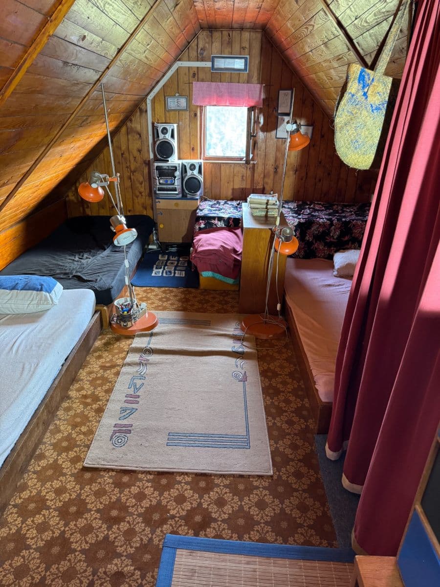 Predaj rekreačného objektu 33 m², pozemek 953 m², Račice, Středočeský kraj Predaj rekreačného objektu 33 m², pozemek 953 m², Račice, Středočeský kraj