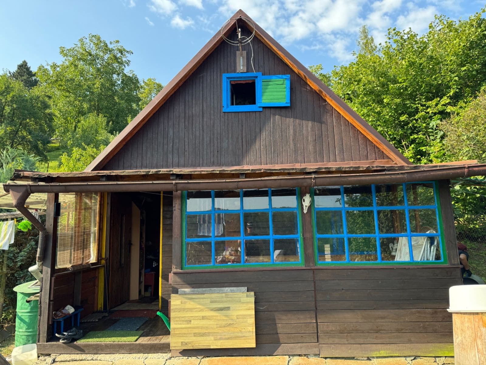 Predaj rekreačného objektu 33 m², pozemek 953 m², Račice, Středočeský kraj Predaj rekreačného objektu 33 m², pozemek 953 m², Račice, Středočeský kraj