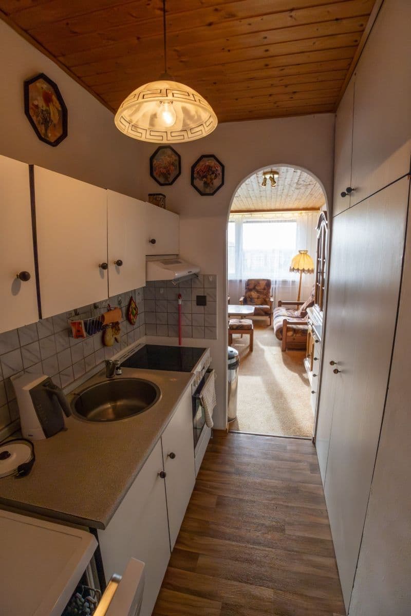 Prenájom bytu 2-izbový 57 m², Cafourkova, Praha, Praha Prenájom bytu 2-izbový 57 m², Cafourkova, Praha, Praha