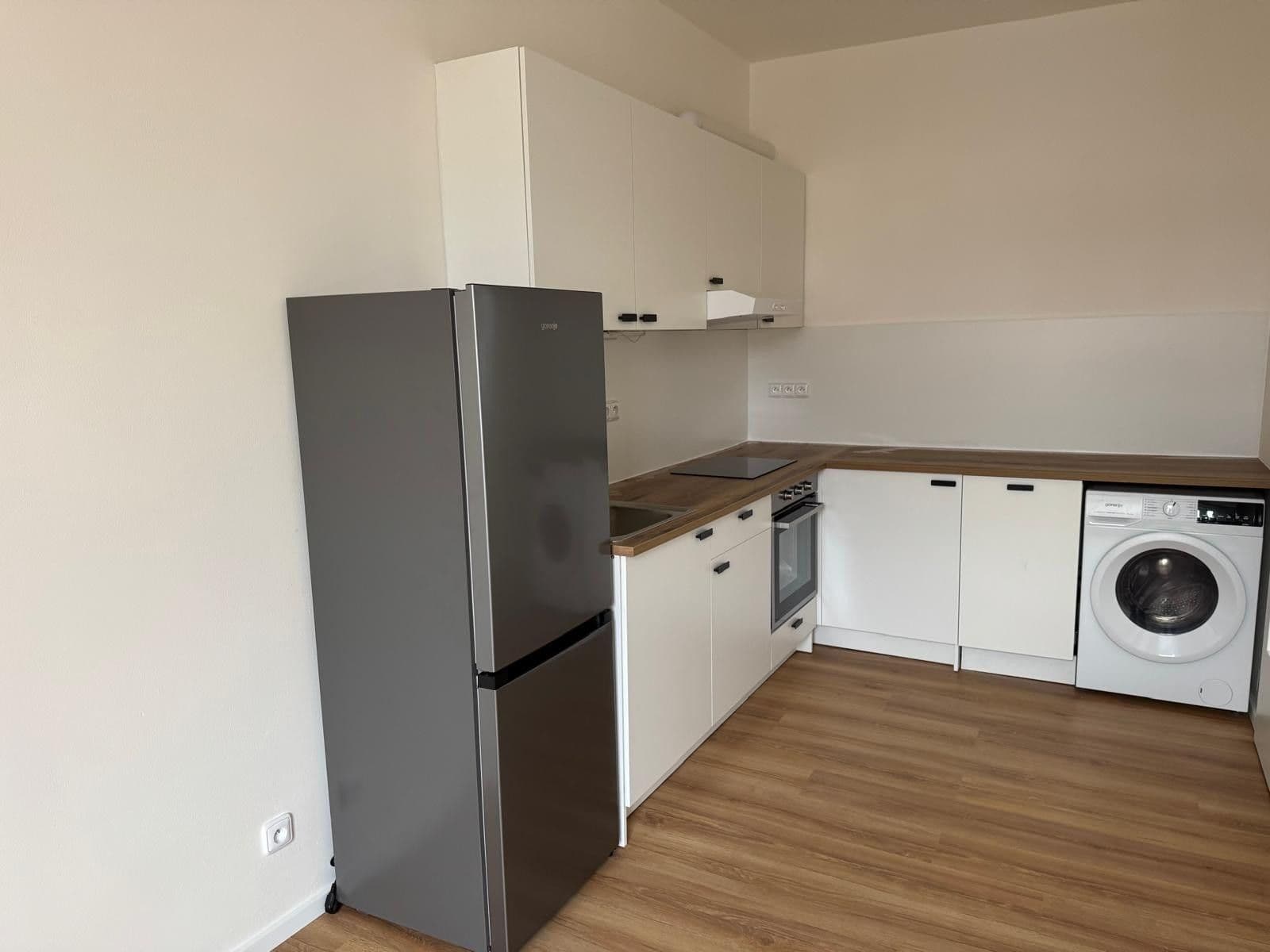 Prenájom bytu 2-izbový 34 m², Českomoravská, Praha, Praha Prenájom bytu 2-izbový 34 m², Českomoravská, Praha, Praha