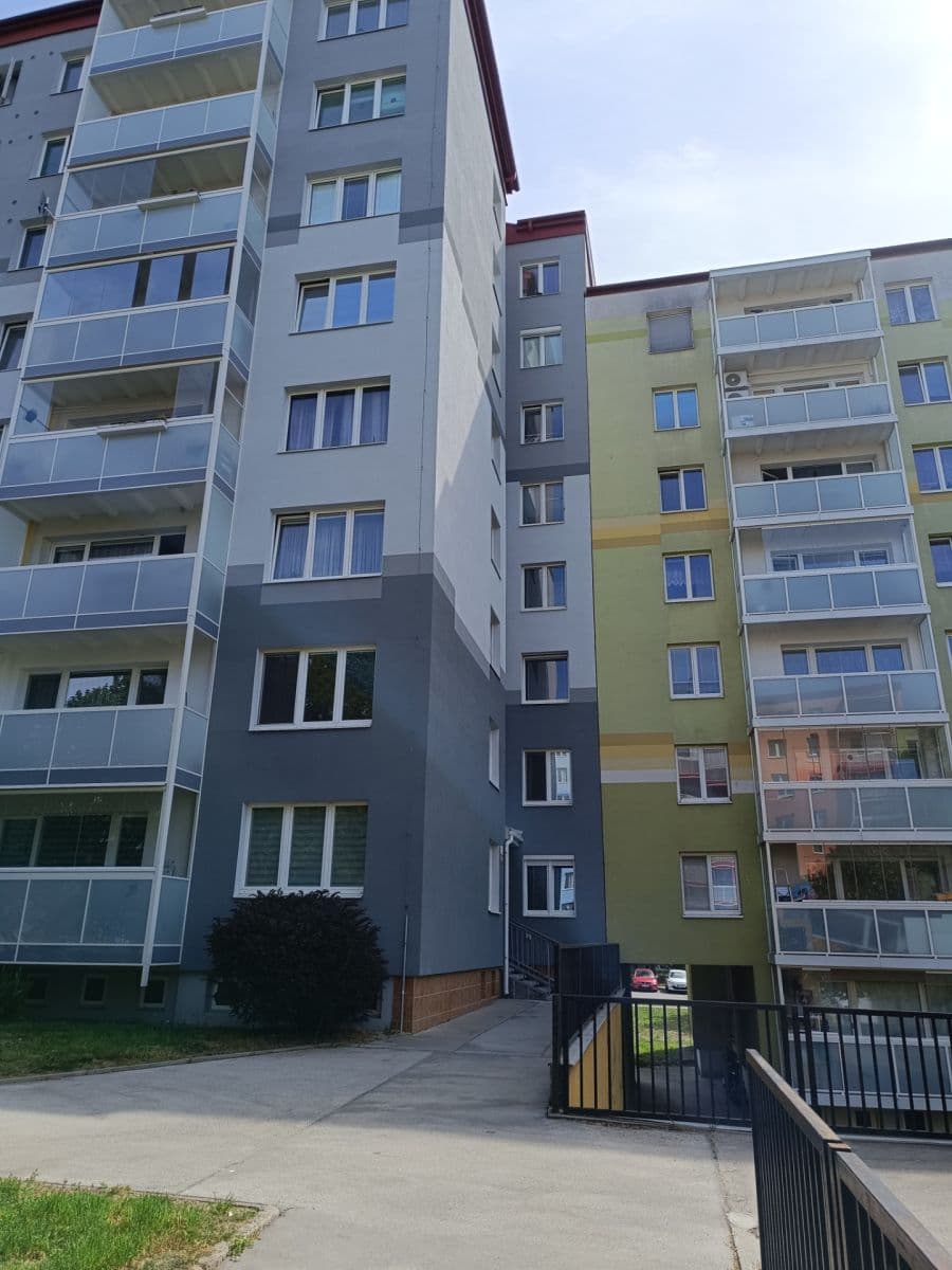 Prenájom bytu 3-izbový 74 m², Strnadova, Brno, Jihomoravský kraj Prenájom bytu 3-izbový 74 m², Strnadova, Brno, Jihomoravský kraj