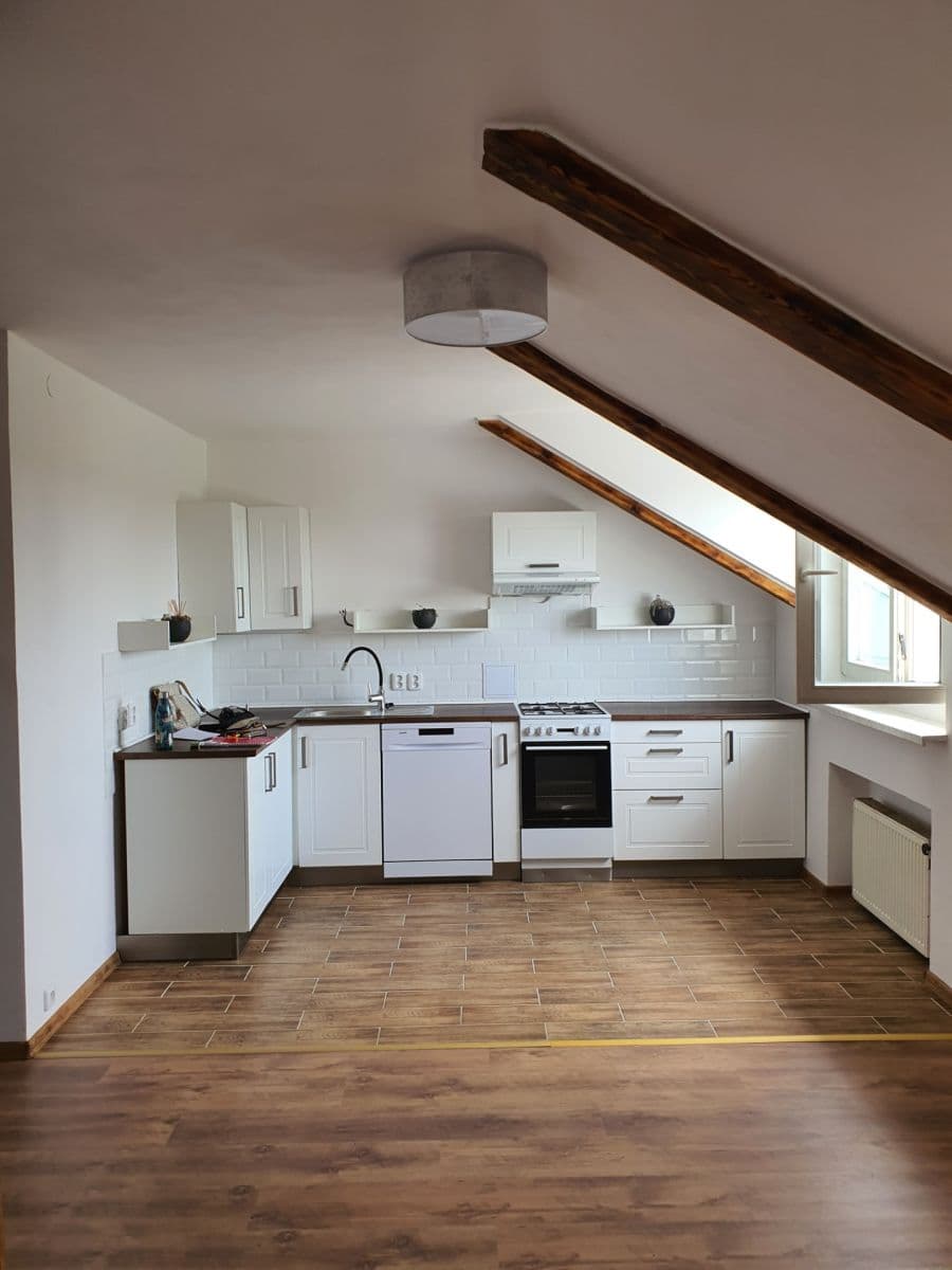 Predaj bytu 3-izbový 89 m², Sportovní, Praha, Praha Predaj bytu 3-izbový 89 m², Sportovní, Praha, Praha