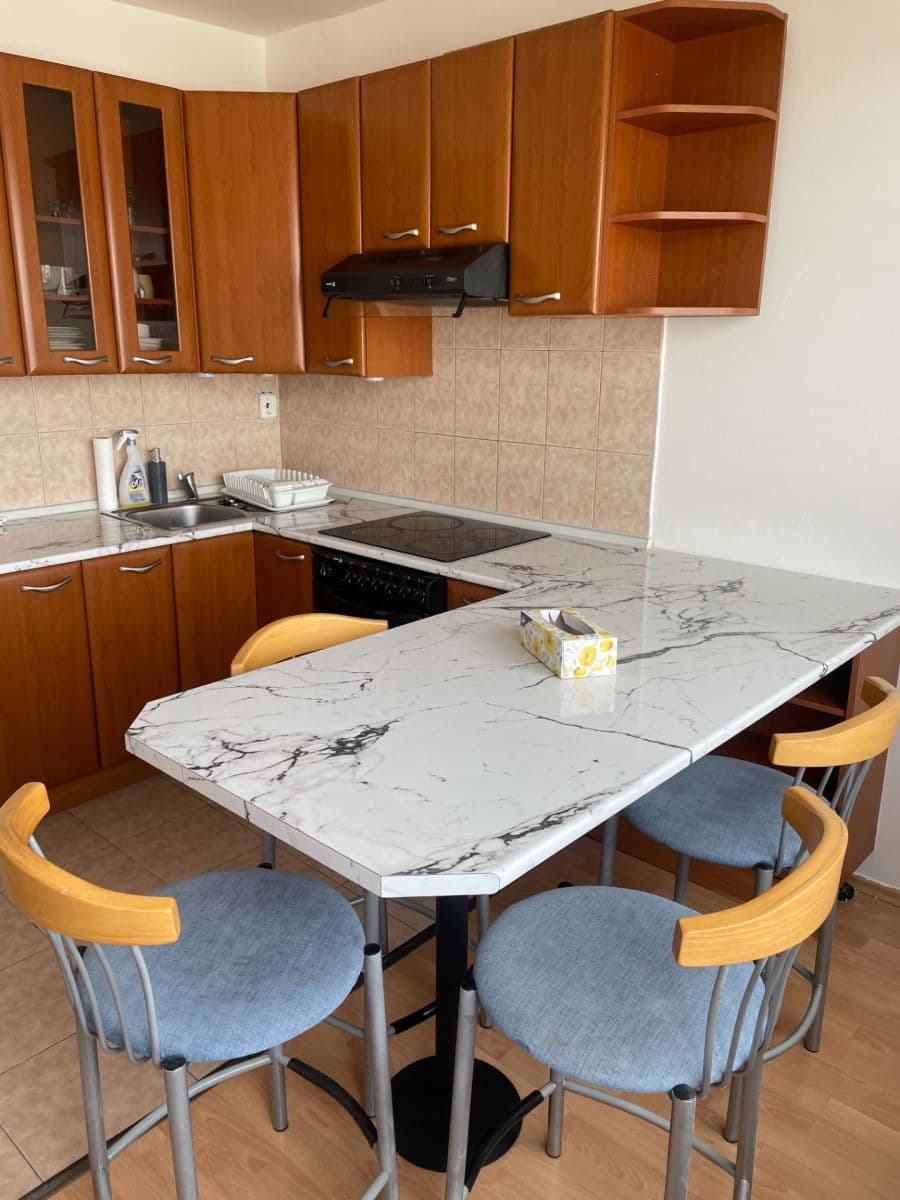 Prenájom bytu 2-izbový 39 m², Na Domovině, Praha, Praha Prenájom bytu 2-izbový 39 m², Na Domovině, Praha, Praha