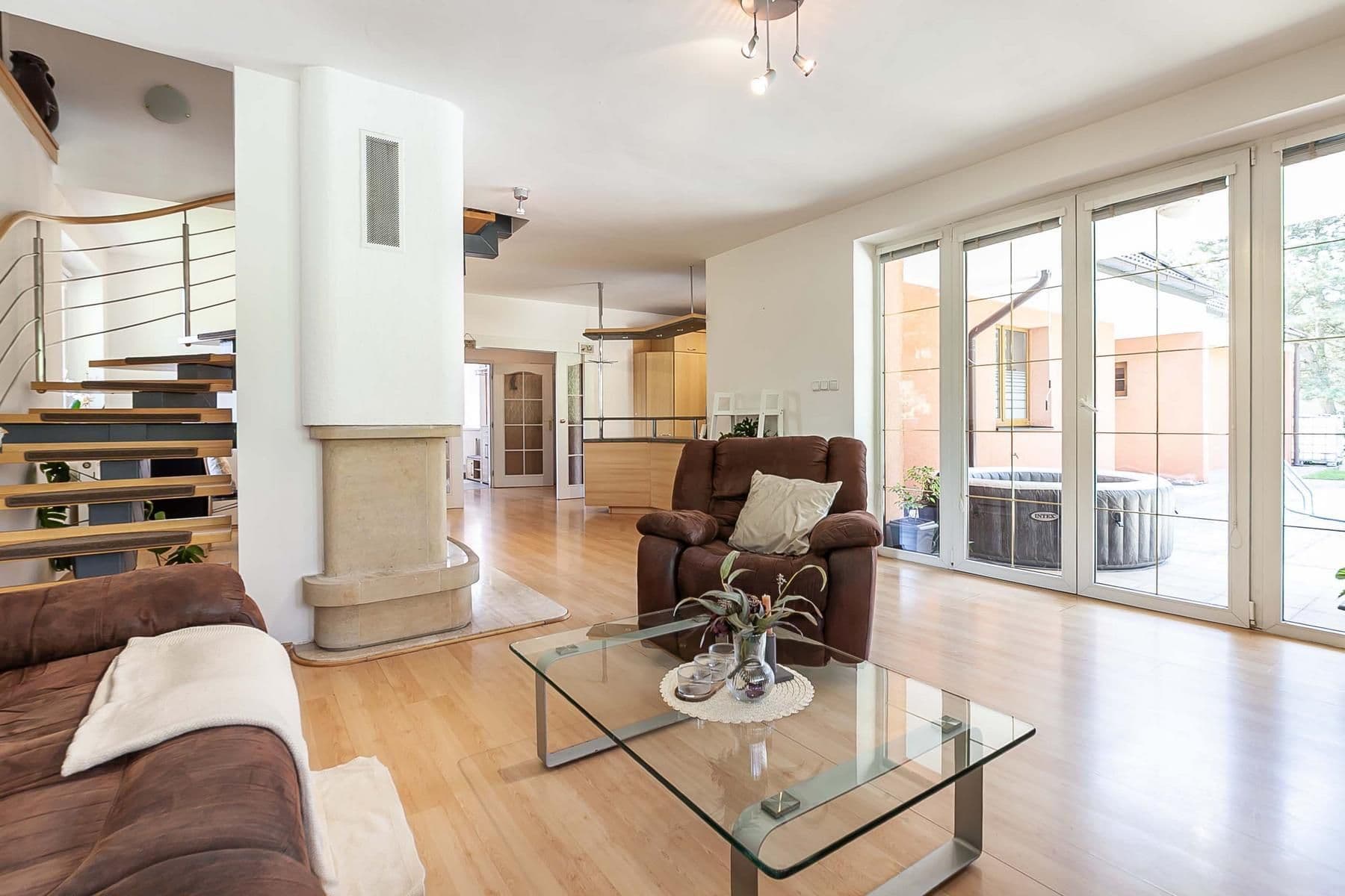 Predaj domu 243 m², pozemek 1.810 m², Nové Město nad Metují, Královéhradecký kraj Predaj domu 243 m², pozemek 1.810 m², Nové Město nad Metují, Královéhradecký kraj