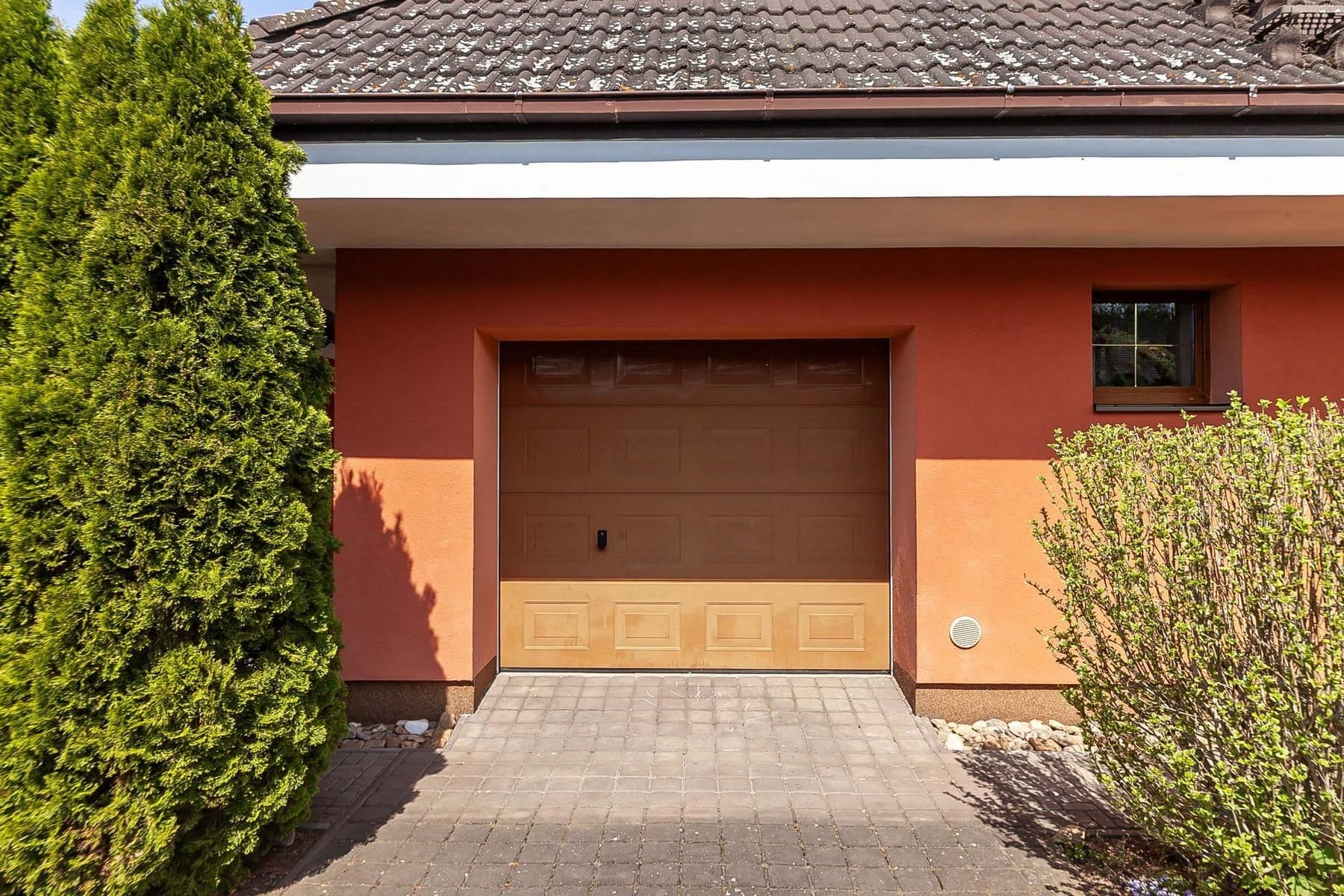 Predaj domu 243 m², pozemek 1.810 m², Nové Město nad Metují, Královéhradecký kraj Predaj domu 243 m², pozemek 1.810 m², Nové Město nad Metují, Královéhradecký kraj
