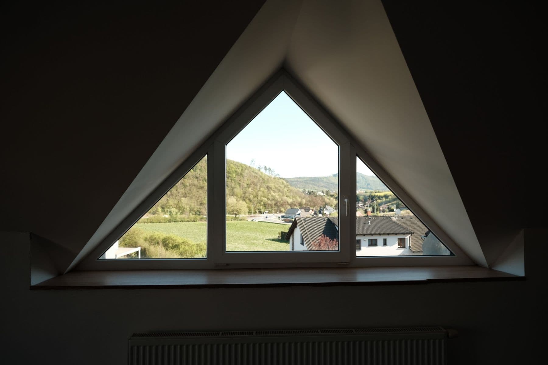 Prenájom domu 198 m², pozemek 1.038 m², Luční, Králův Dvůr, Středočeský kraj Prenájom domu 198 m², pozemek 1.038 m², Luční, Králův Dvůr, Středočeský kraj