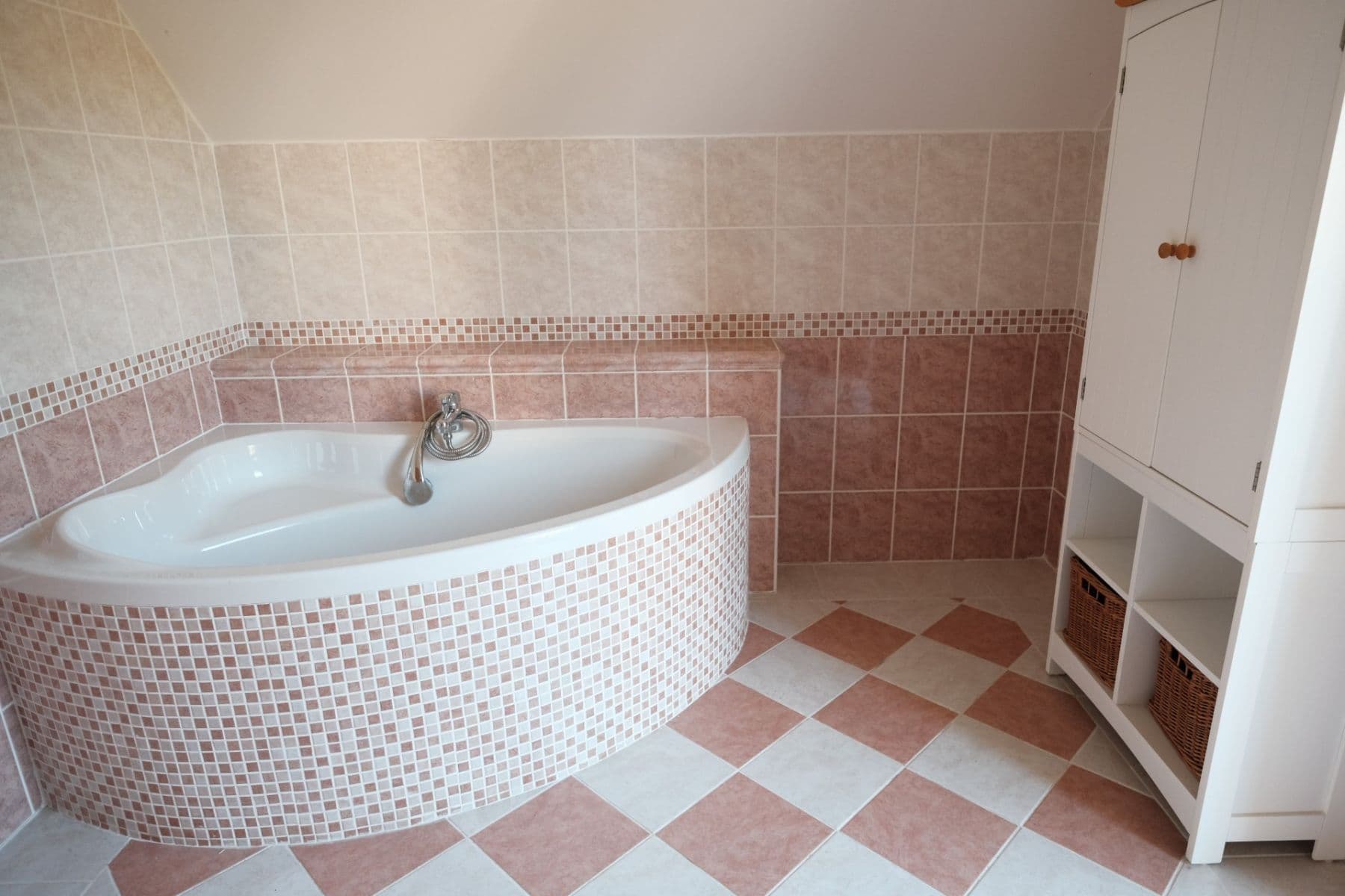 Prenájom domu 198 m², pozemek 1.038 m², Luční, Králův Dvůr, Středočeský kraj Prenájom domu 198 m², pozemek 1.038 m², Luční, Králův Dvůr, Středočeský kraj