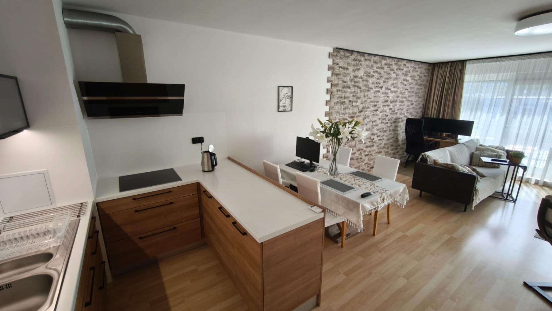 Predaj bytu 2-izbový 82 m², Na Harfě, Praha, Praha Predaj bytu 2-izbový 82 m², Na Harfě, Praha, Praha
