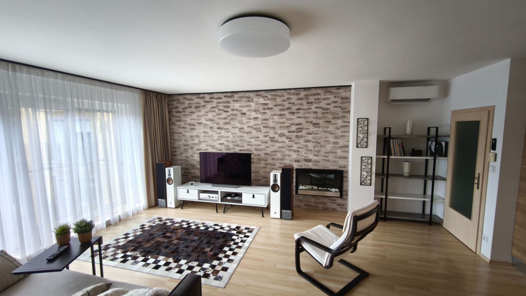 Predaj bytu 2-izbový 82 m², Na Harfě, Praha, Praha Predaj bytu 2-izbový 82 m², Na Harfě, Praha, Praha