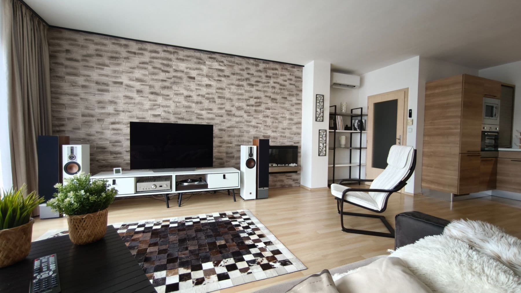 Predaj bytu 2-izbový 82 m², Na Harfě, Praha, Praha Predaj bytu 2-izbový 82 m², Na Harfě, Praha, Praha
