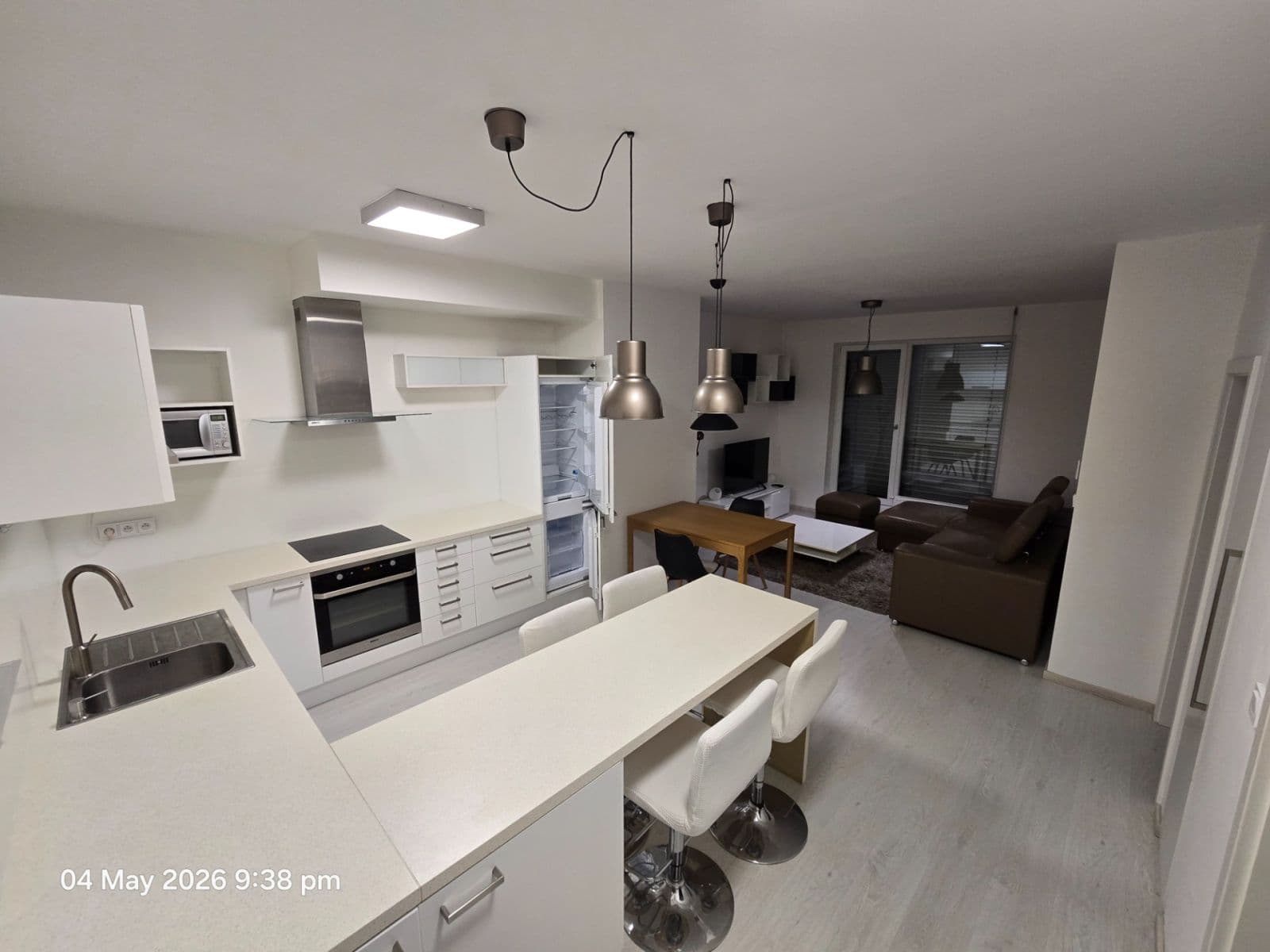Prenájom bytu 2-izbový 56 m², Počernická, Praha, Praha Prenájom bytu 2-izbový 56 m², Počernická, Praha, Praha