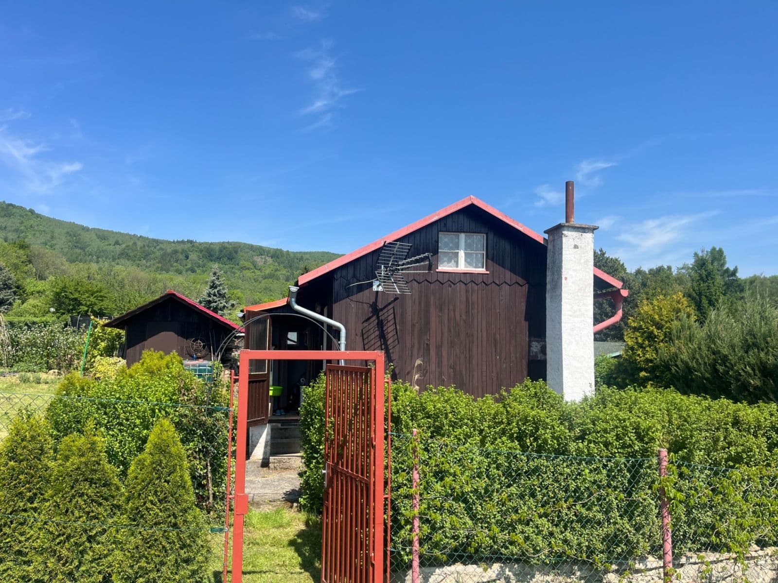 Predaj pozemku 441 m², Chlumec, Ústecký kraj Predaj pozemku 441 m², Chlumec, Ústecký kraj