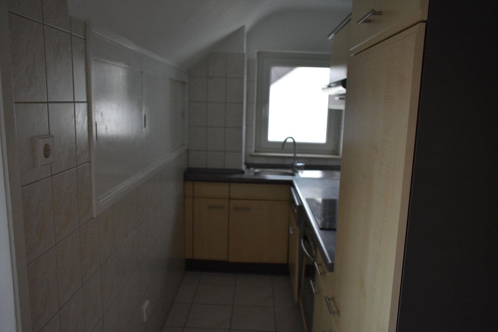 Prenájom bytu 3-izbový 64 m², Schiltacher Straße 18, Stuttgart, Bádensko-Wurttembersko Prenájom bytu 3-izbový 64 m², Schiltacher Straße 18, Stuttgart, Bádensko-Wurttembersko