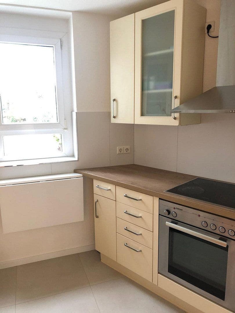 Predaj bytu 4-izbový 88 m², Wernau (Neckar), Bádensko-Wurttembersko Predaj bytu 4-izbový 88 m², Wernau (Neckar), Bádensko-Wurttembersko