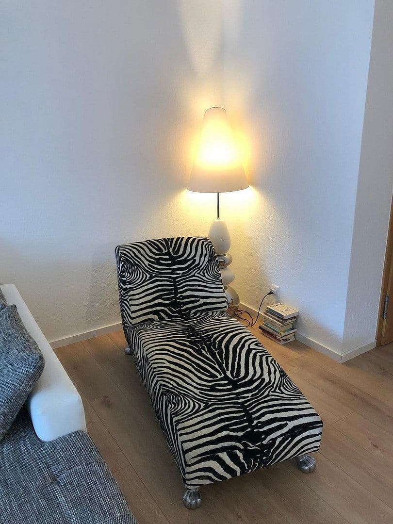 Predaj bytu 4-izbový 88 m², Wernau (Neckar), Bádensko-Wurttembersko Predaj bytu 4-izbový 88 m², Wernau (Neckar), Bádensko-Wurttembersko