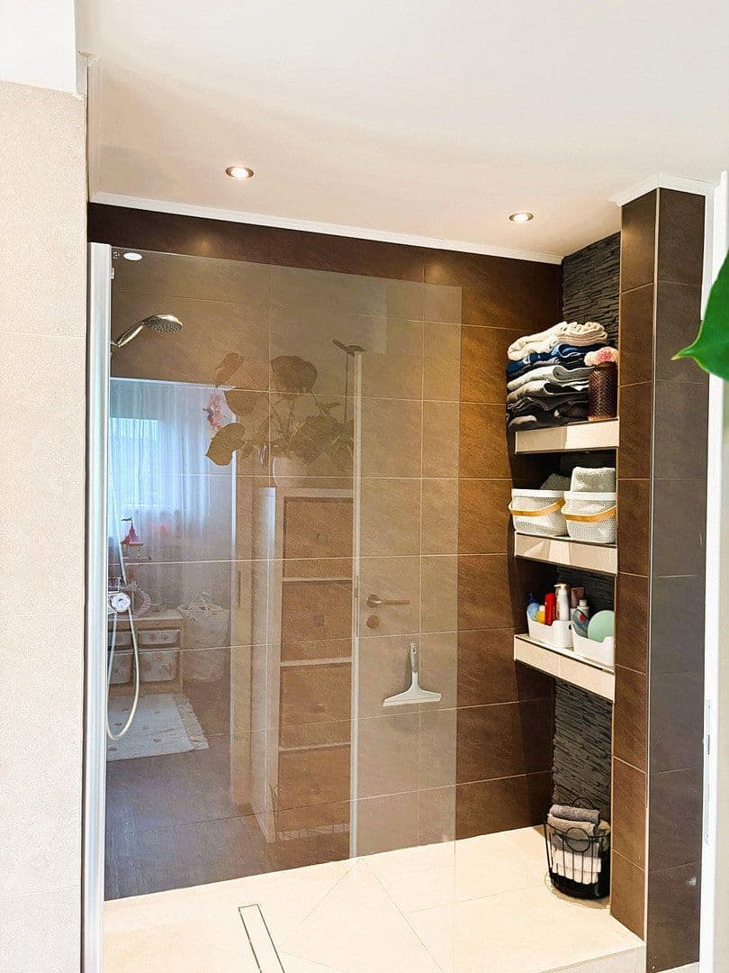 Predaj bytu 4-izbový 113 m², Essen-Haarzopf, Severné Porýnie - Westfálsko Predaj bytu 4-izbový 113 m², Essen-Haarzopf, Severné Porýnie - Westfálsko