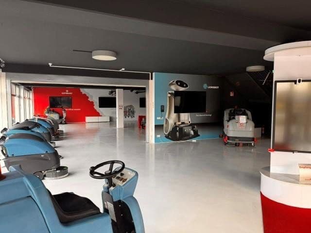 Predaj nebytového priestoru 6.072 m², Leipheim, Bavorsko Predaj nebytového priestoru 6.072 m², Leipheim, Bavorsko