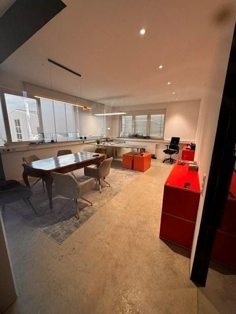 Predaj nebytového priestoru 6.072 m², Leipheim, Bavorsko Predaj nebytového priestoru 6.072 m², Leipheim, Bavorsko