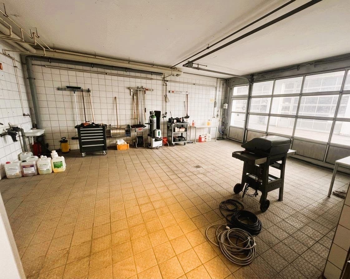 Predaj nebytového priestoru 6.072 m², Leipheim, Bavorsko Predaj nebytového priestoru 6.072 m², Leipheim, Bavorsko