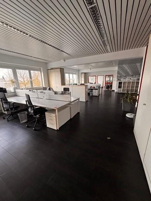Predaj nebytového priestoru 6.072 m², Leipheim, Bavorsko Predaj nebytového priestoru 6.072 m², Leipheim, Bavorsko