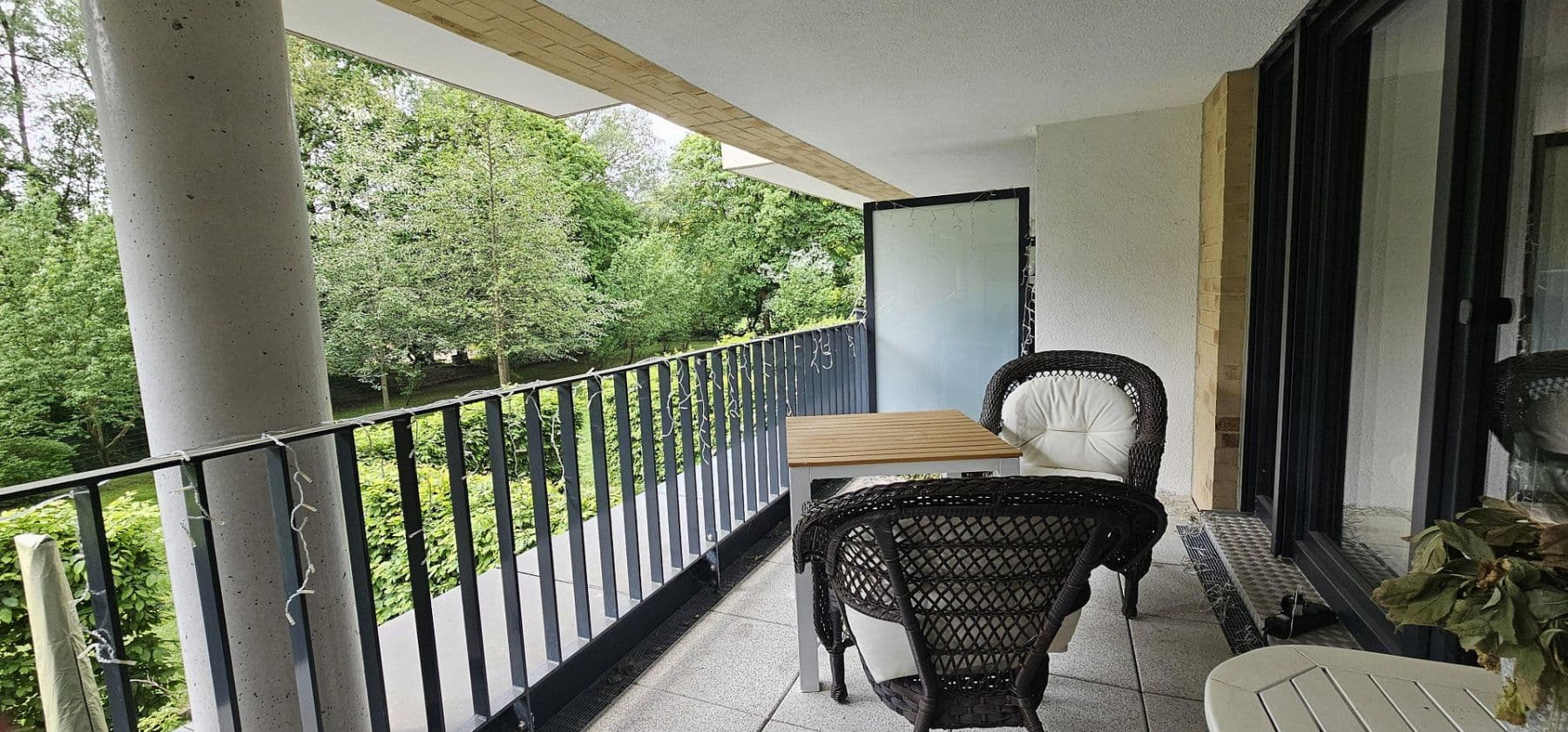 Prenájom bytu 4-izbový 101 m², Walddörferstraße, Hamburg, Hamburg Prenájom bytu 4-izbový 101 m², Walddörferstraße, Hamburg, Hamburg