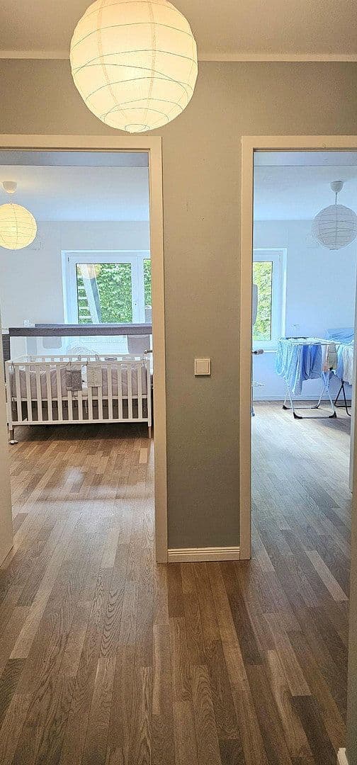 Prenájom bytu 4-izbový 101 m², Walddörferstraße, Hamburg, Hamburg Prenájom bytu 4-izbový 101 m², Walddörferstraße, Hamburg, Hamburg