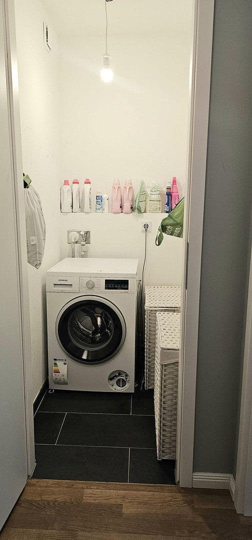 Prenájom bytu 4-izbový 101 m², Walddörferstraße, Hamburg, Hamburg Prenájom bytu 4-izbový 101 m², Walddörferstraße, Hamburg, Hamburg