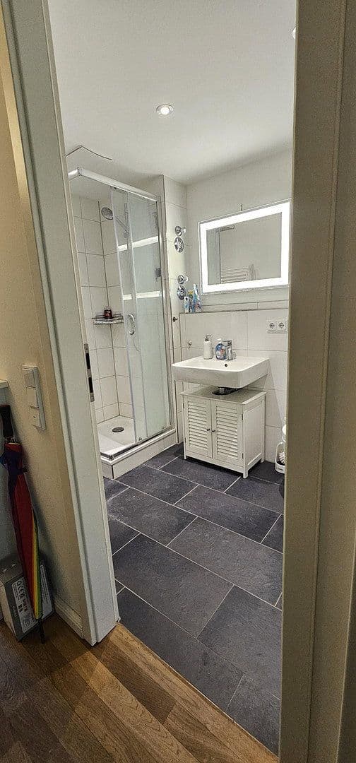 Prenájom bytu 4-izbový 101 m², Walddörferstraße, Hamburg, Hamburg Prenájom bytu 4-izbový 101 m², Walddörferstraße, Hamburg, Hamburg