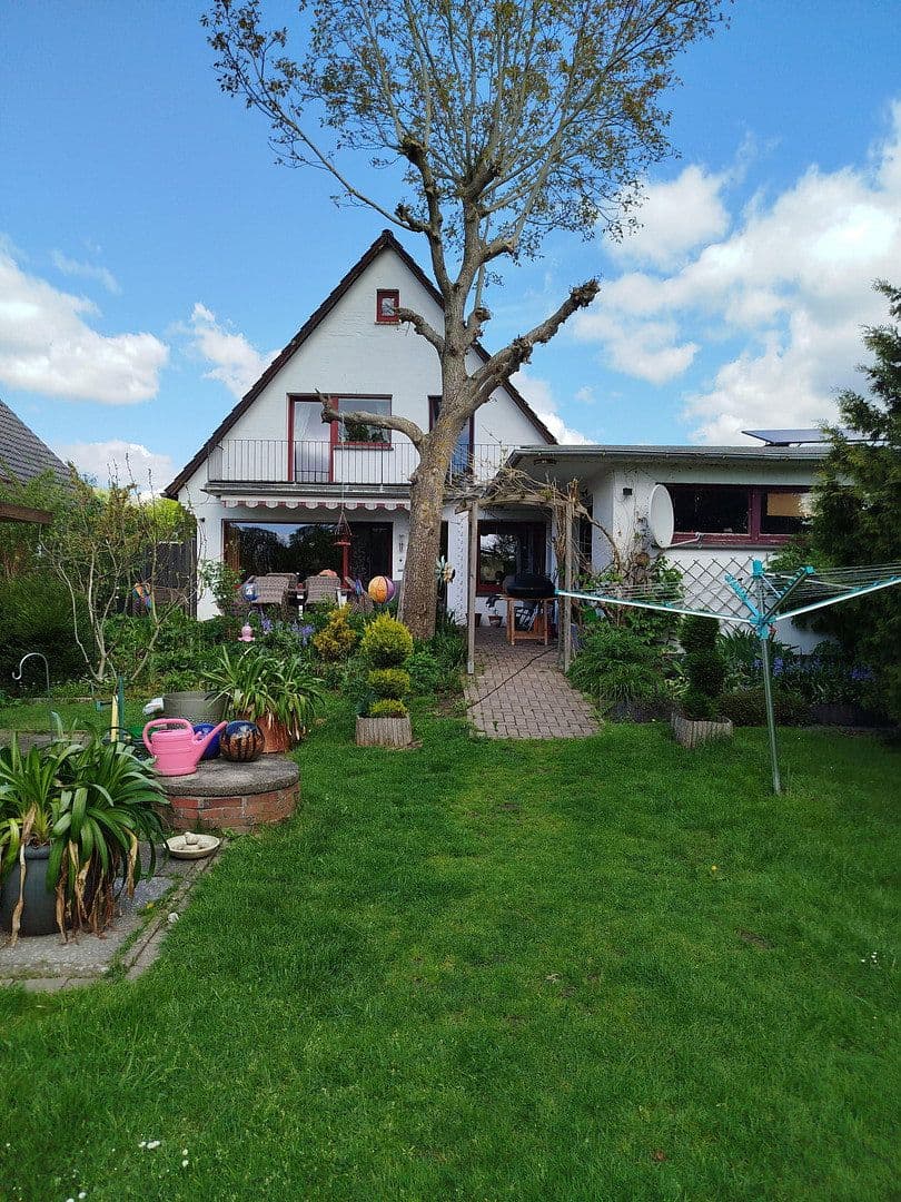 Predaj domu 103 m², pozemek 983 m², Schwanewede, Dolné Sasko Predaj domu 103 m², pozemek 983 m², Schwanewede, Dolné Sasko