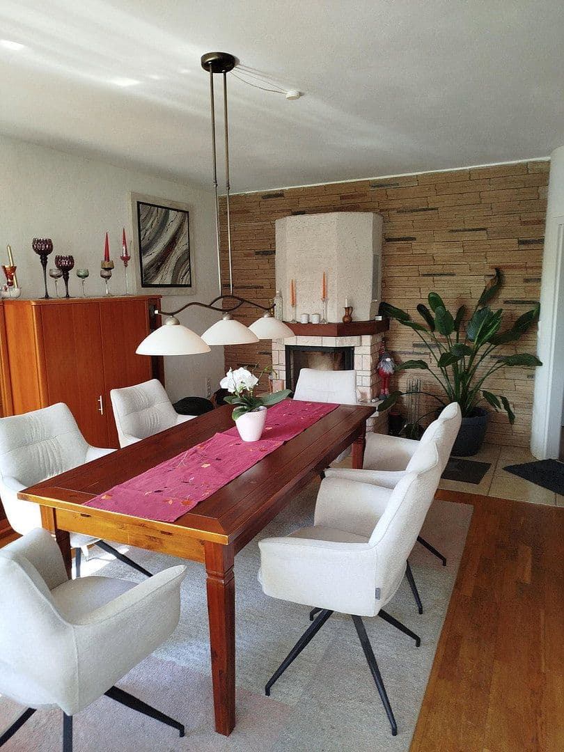 Predaj domu 103 m², pozemek 983 m², Schwanewede, Dolné Sasko Predaj domu 103 m², pozemek 983 m², Schwanewede, Dolné Sasko