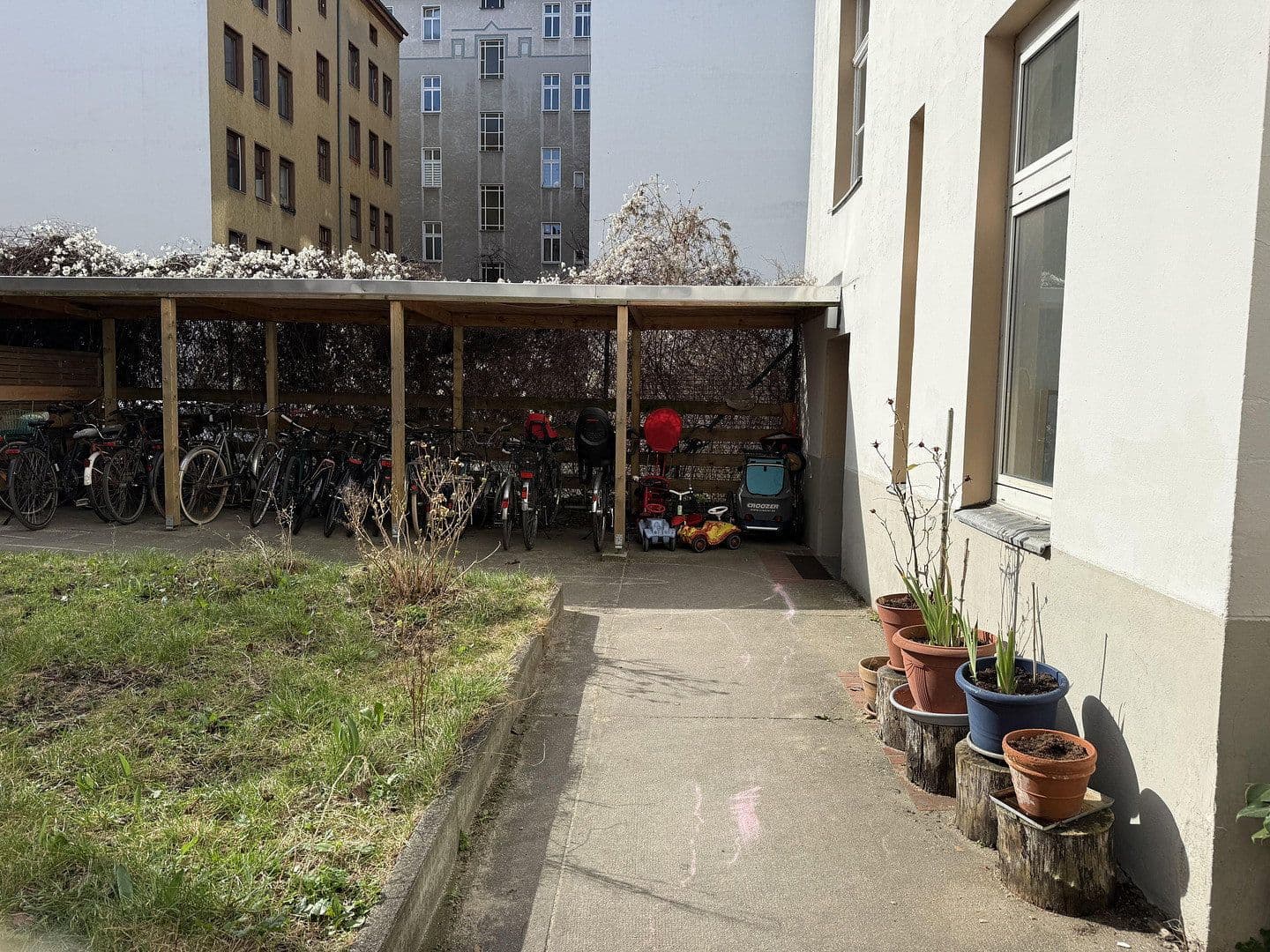 Predaj bytu 1-izbový 36 m², Berlin, Berlín Predaj bytu 1-izbový 36 m², Berlin, Berlín