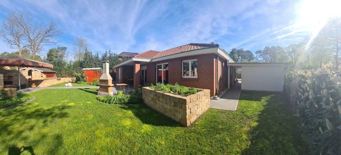 Predaj domu 103 m², pozemek 762 m², Königs Wusterhausen, Brandenbursko Predaj domu 103 m², pozemek 762 m², Königs Wusterhausen, Brandenbursko