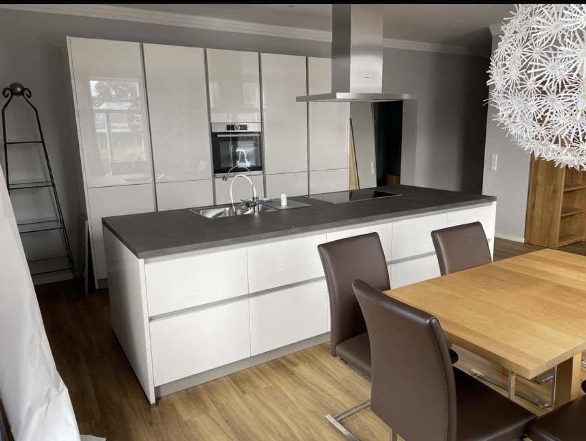 Prenájom bytu 3-izbový 97 m², Freisinger Str. 5, Ilmmünster, Bavorsko Prenájom bytu 3-izbový 97 m², Freisinger Str. 5, Ilmmünster, Bavorsko