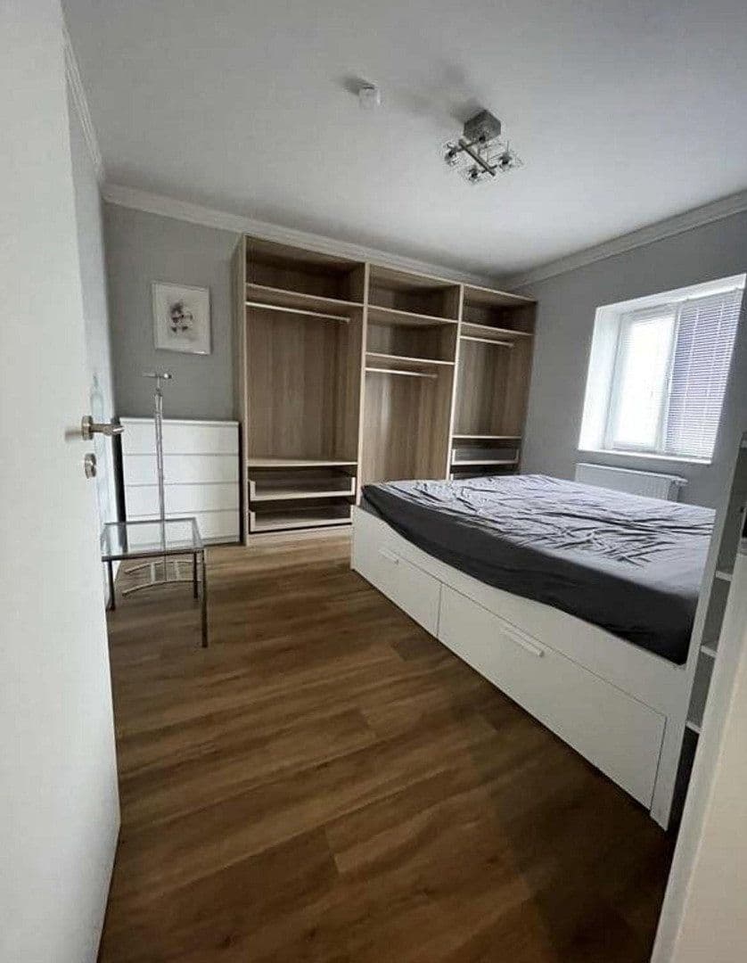 Prenájom bytu 3-izbový 97 m², Freisinger Str. 5, Ilmmünster, Bavorsko Prenájom bytu 3-izbový 97 m², Freisinger Str. 5, Ilmmünster, Bavorsko