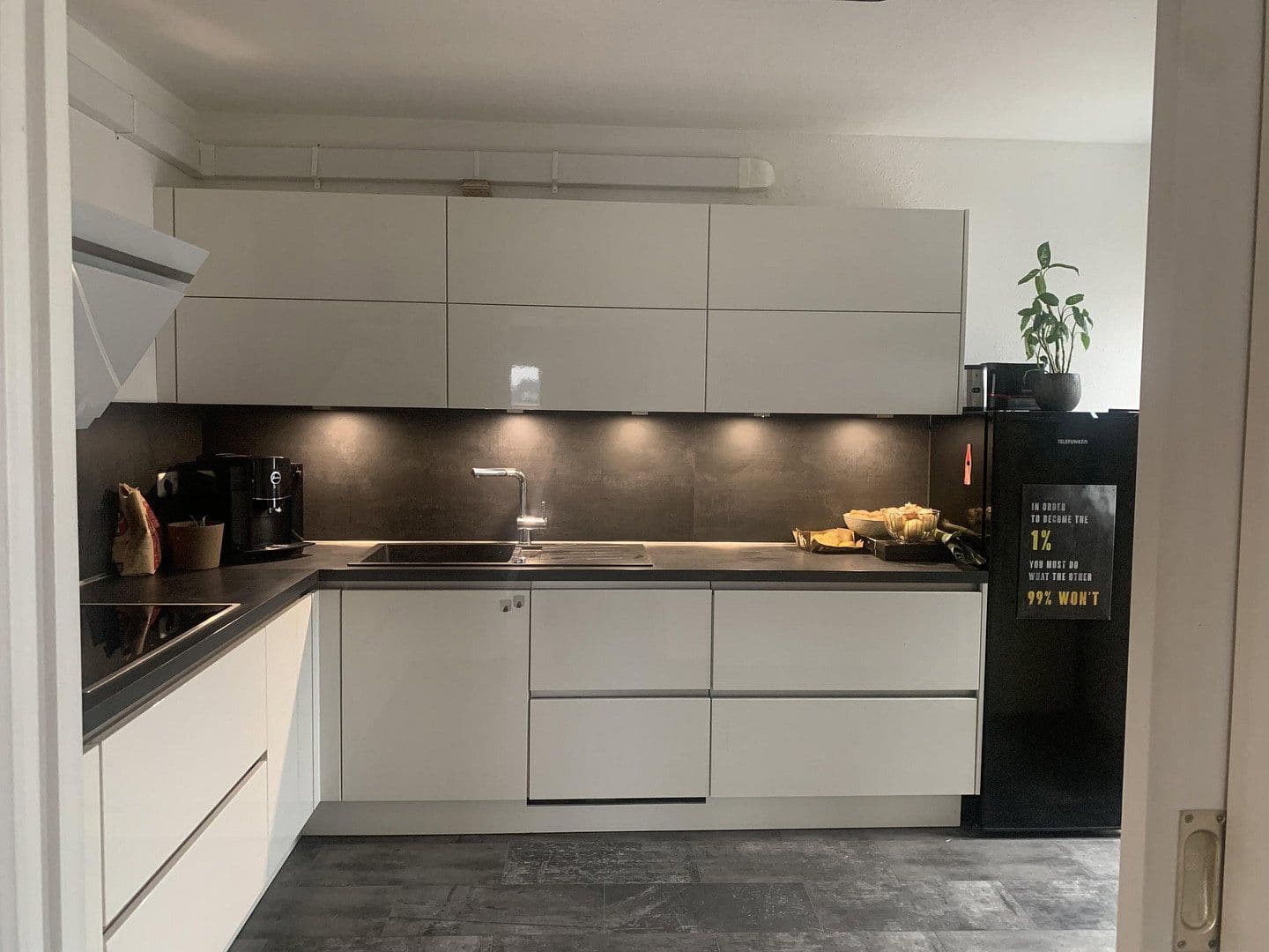 Predaj bytu 3-izbový 100 m², Ernst-Brasse-Straße 26A, Mönchengladbach, Severné Porýnie - Westfálsko Predaj bytu 3-izbový 100 m², Ernst-Brasse-Straße 26A, Mönchengladbach, Severné Porýnie - Westfálsko