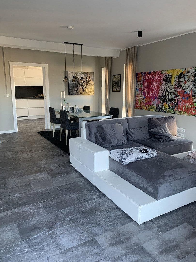 Predaj bytu 3-izbový 100 m², Ernst-Brasse-Straße 26A, Mönchengladbach, Severné Porýnie - Westfálsko Predaj bytu 3-izbový 100 m², Ernst-Brasse-Straße 26A, Mönchengladbach, Severné Porýnie - Westfálsko