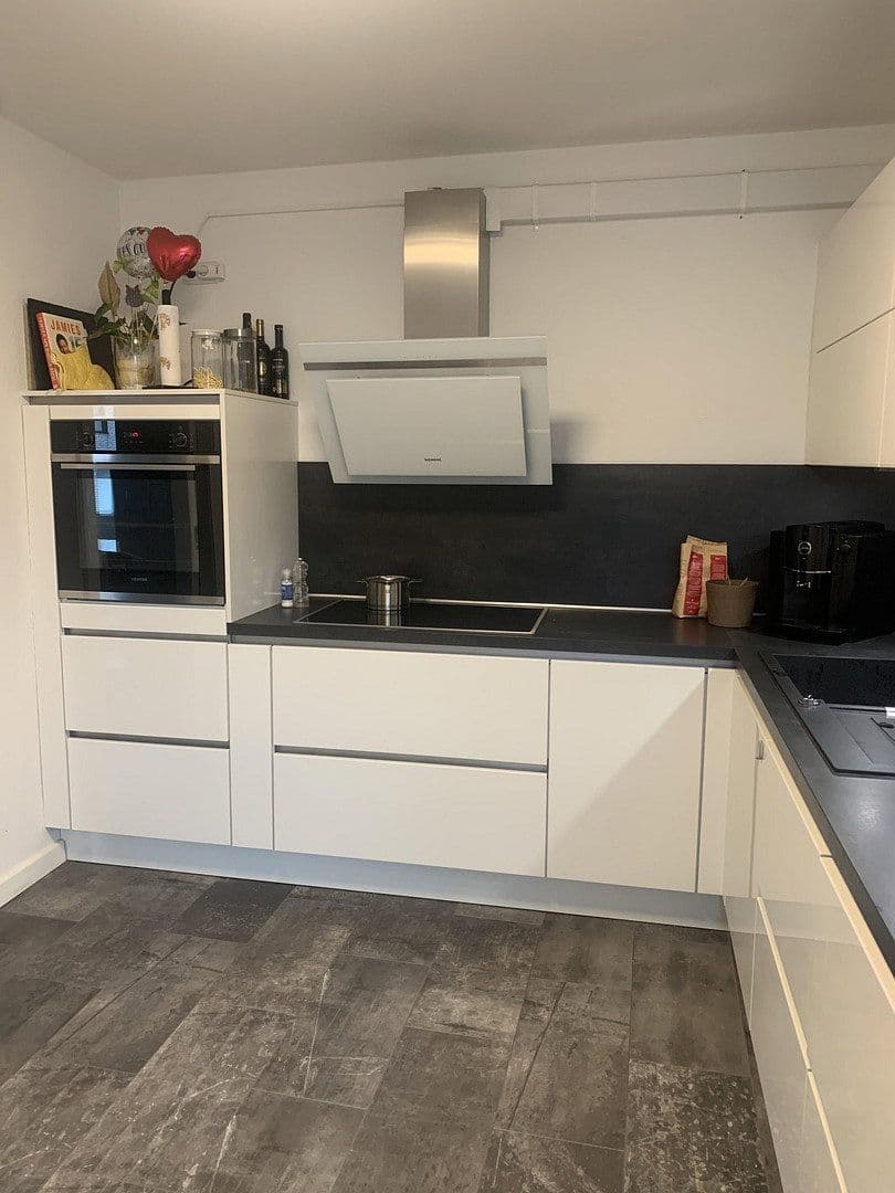 Predaj bytu 3-izbový 100 m², Ernst-Brasse-Straße 26A, Mönchengladbach, Severné Porýnie - Westfálsko Predaj bytu 3-izbový 100 m², Ernst-Brasse-Straße 26A, Mönchengladbach, Severné Porýnie - Westfálsko
