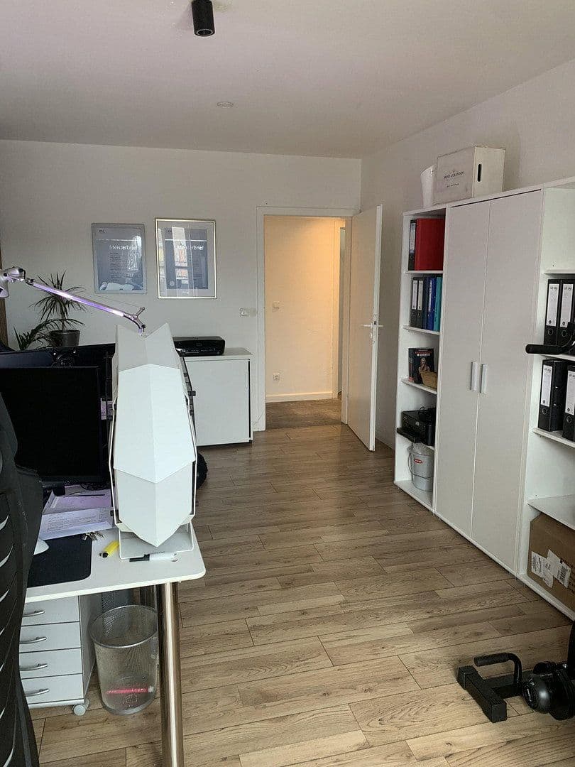 Predaj bytu 3-izbový 100 m², Ernst-Brasse-Straße 26A, Mönchengladbach, Severné Porýnie - Westfálsko Predaj bytu 3-izbový 100 m², Ernst-Brasse-Straße 26A, Mönchengladbach, Severné Porýnie - Westfálsko