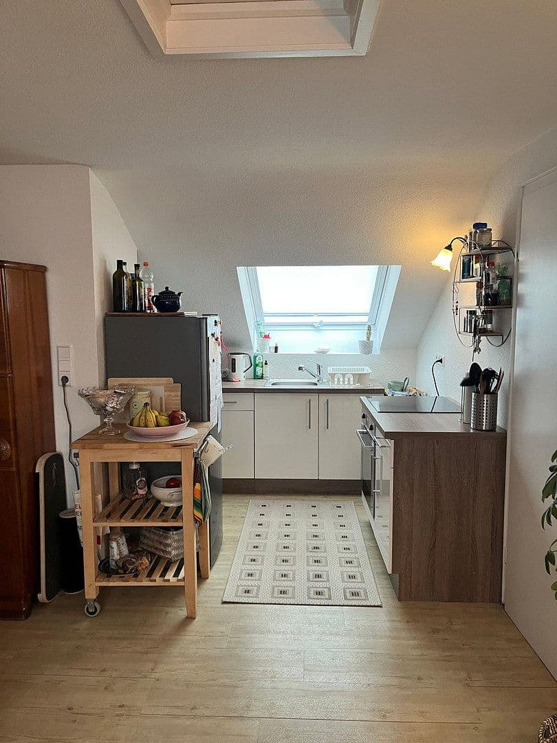 Prenájom bytu 3-izbový 55 m², Saarbrücken, Sársko Prenájom bytu 3-izbový 55 m², Saarbrücken, Sársko