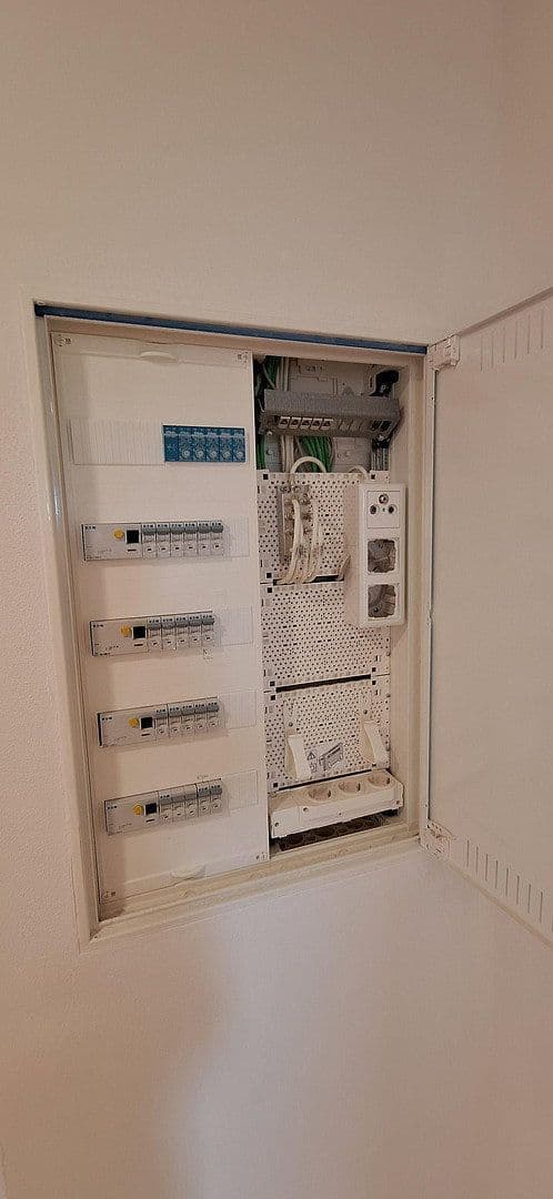 Predaj bytu 4-izbový 107 m², Heidelberg, Bádensko-Wurttembersko Predaj bytu 4-izbový 107 m², Heidelberg, Bádensko-Wurttembersko