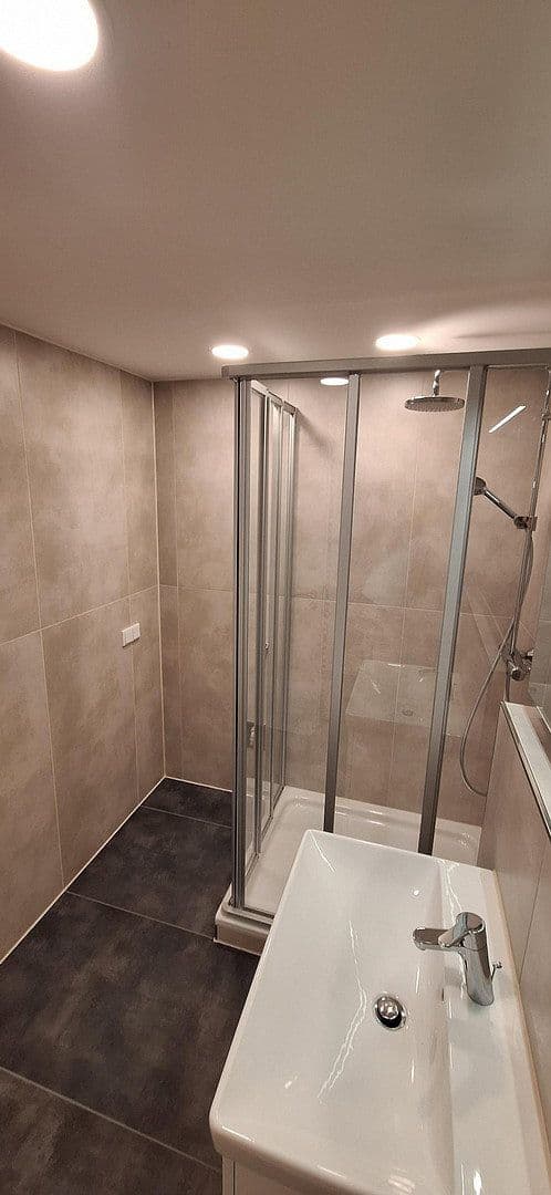 Predaj bytu 4-izbový 107 m², Heidelberg, Bádensko-Wurttembersko Predaj bytu 4-izbový 107 m², Heidelberg, Bádensko-Wurttembersko
