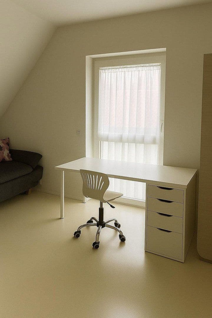 Predaj domu 90 m², pozemek 364 m², Sindelfingen, Bádensko-Wurttembersko Predaj domu 90 m², pozemek 364 m², Sindelfingen, Bádensko-Wurttembersko
